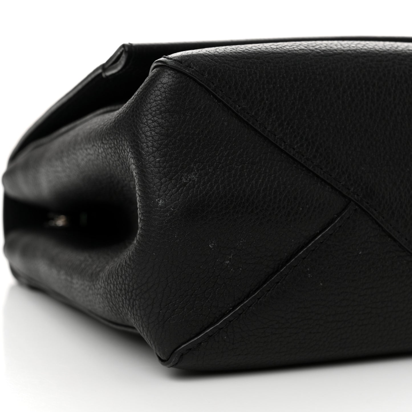 Soft Calfskin Lock Me II Black