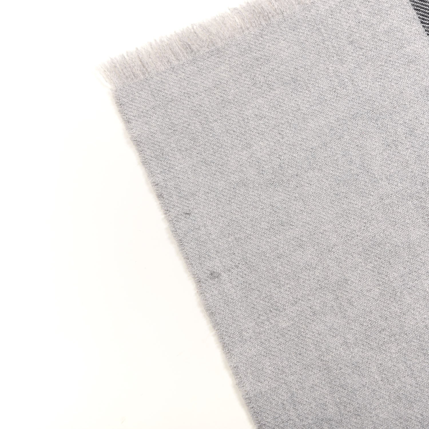 Gucci Wool GG Monogram Newov Scarf Lead Light Grey 4 of 4