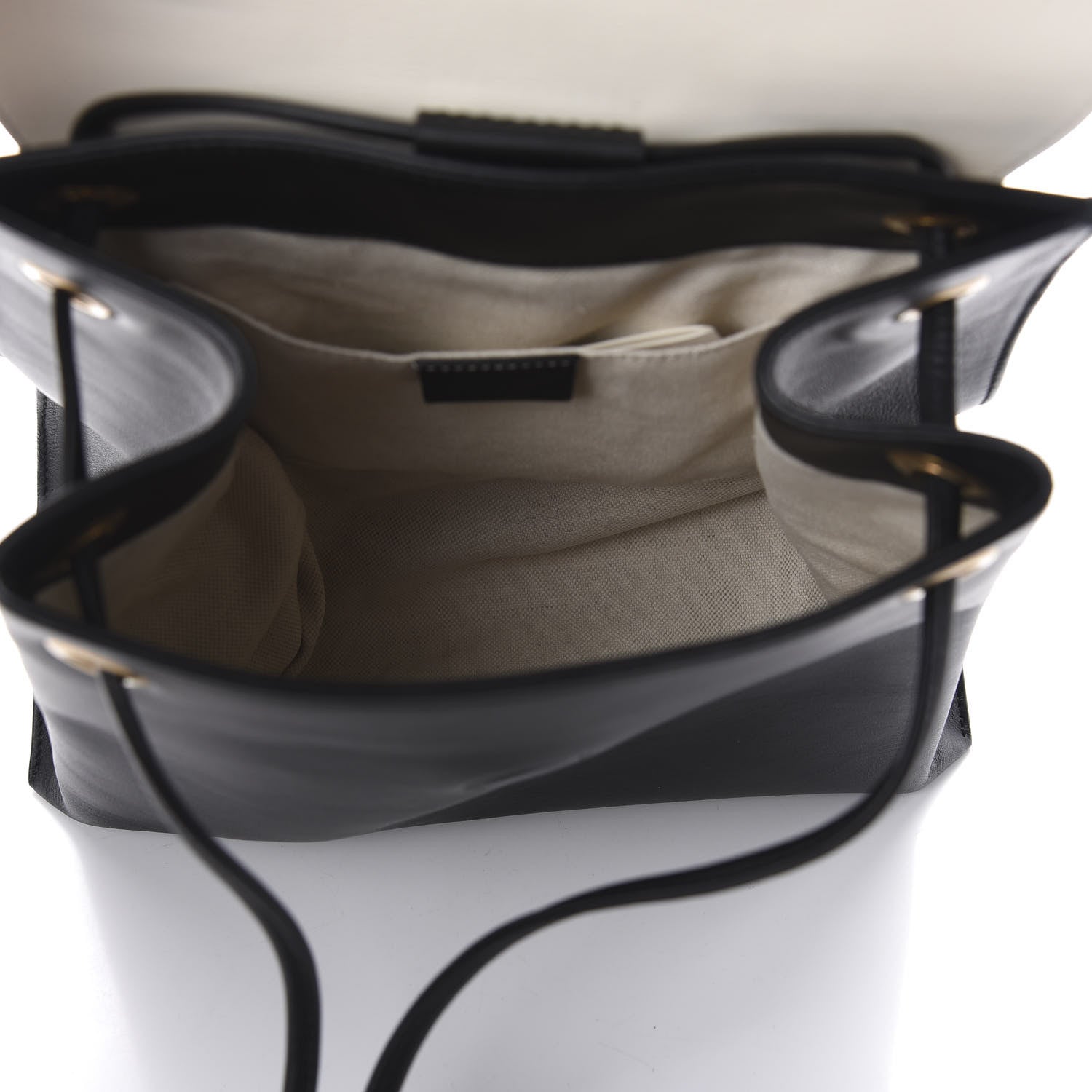 Gucci Calfskin Malin Backpack White Black Gold 4 of 8