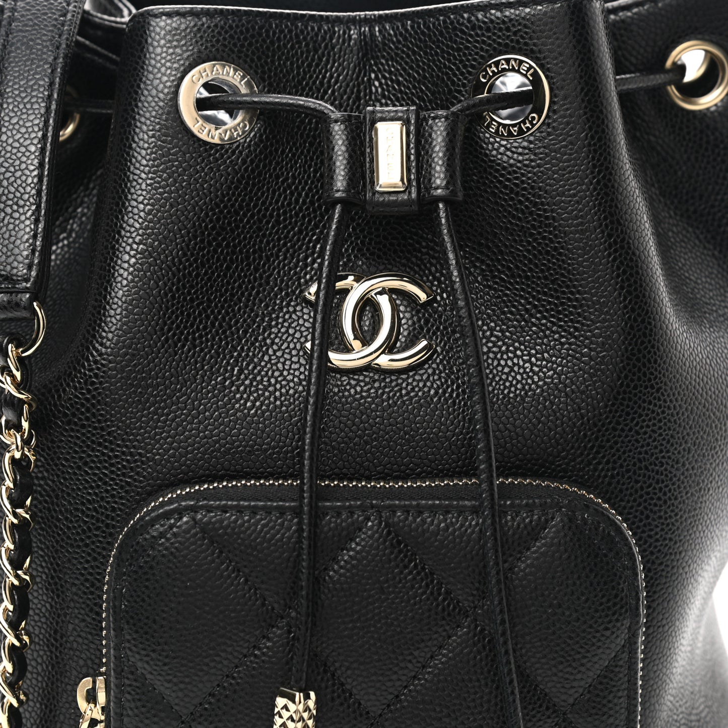 Caviar Quilted CC Pocket Bucket Bag Black