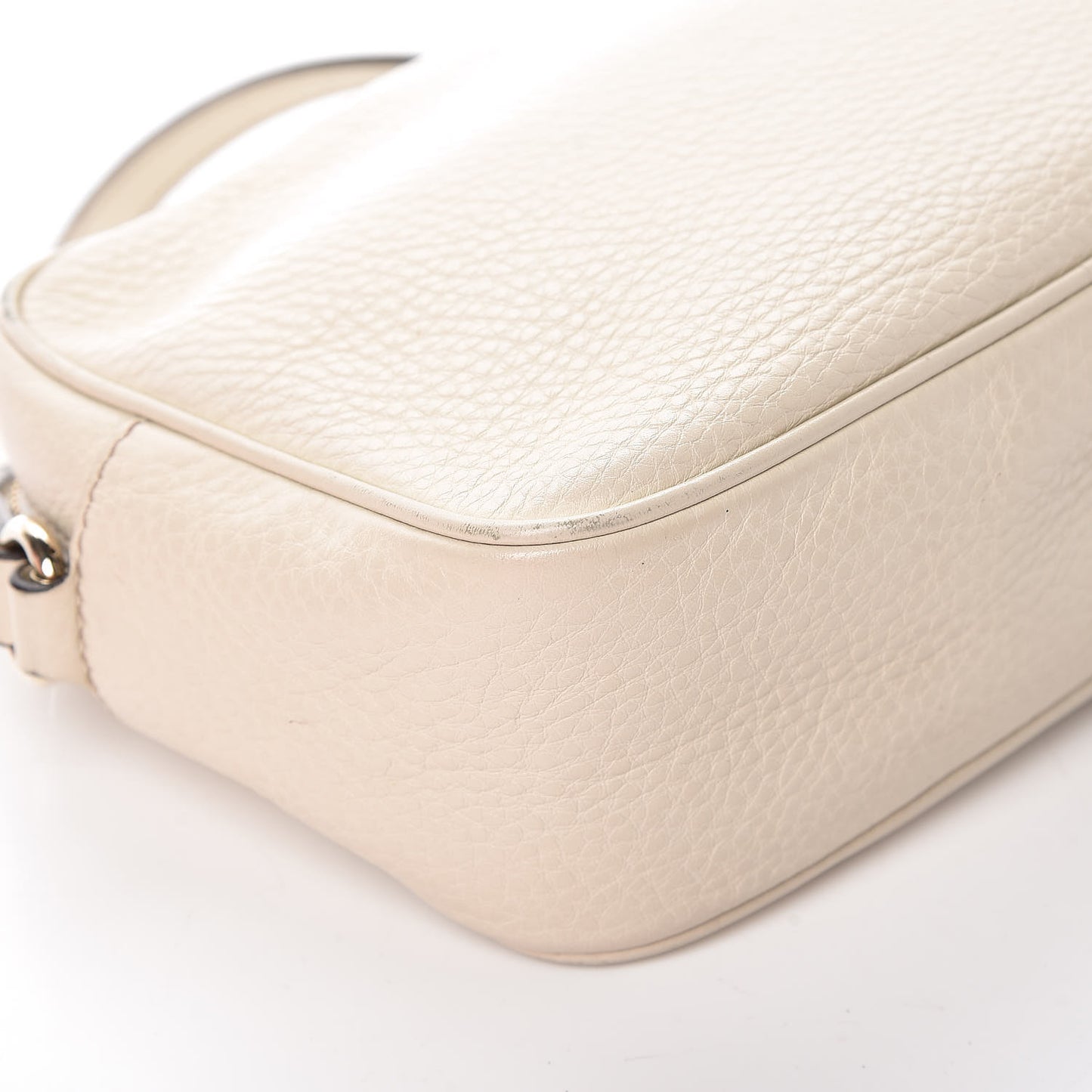 Pebbled Calfskin Small Soho Disco Bag Off White