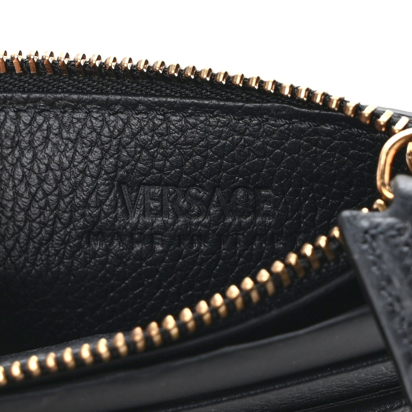 Grained Calfskin Ribbon Greca Zip Card Holder Wallet Black Gold