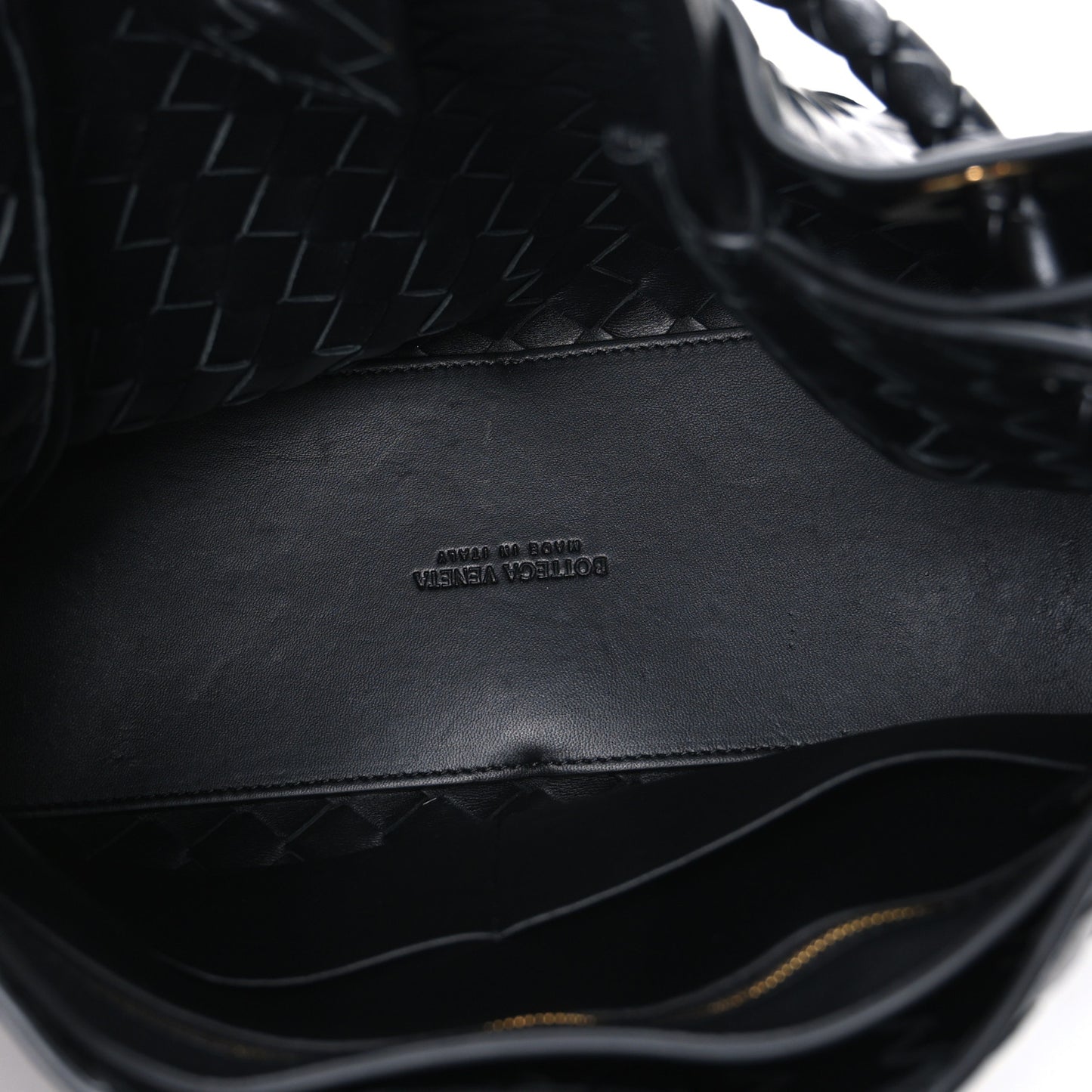 Nappa Intrecciato Medium Andiamo Shoulder Bag Black