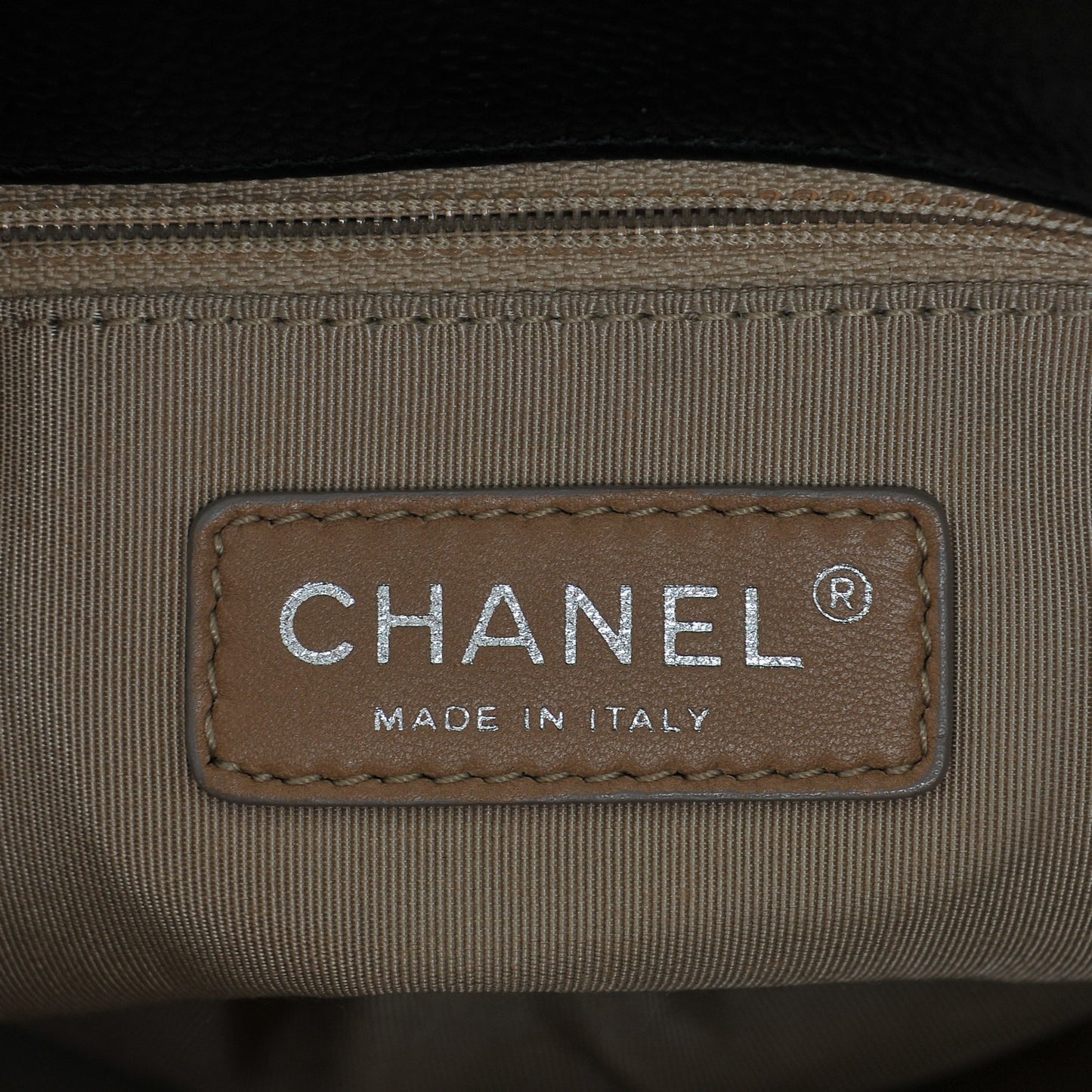 Caviar CC Timeless Tote Black