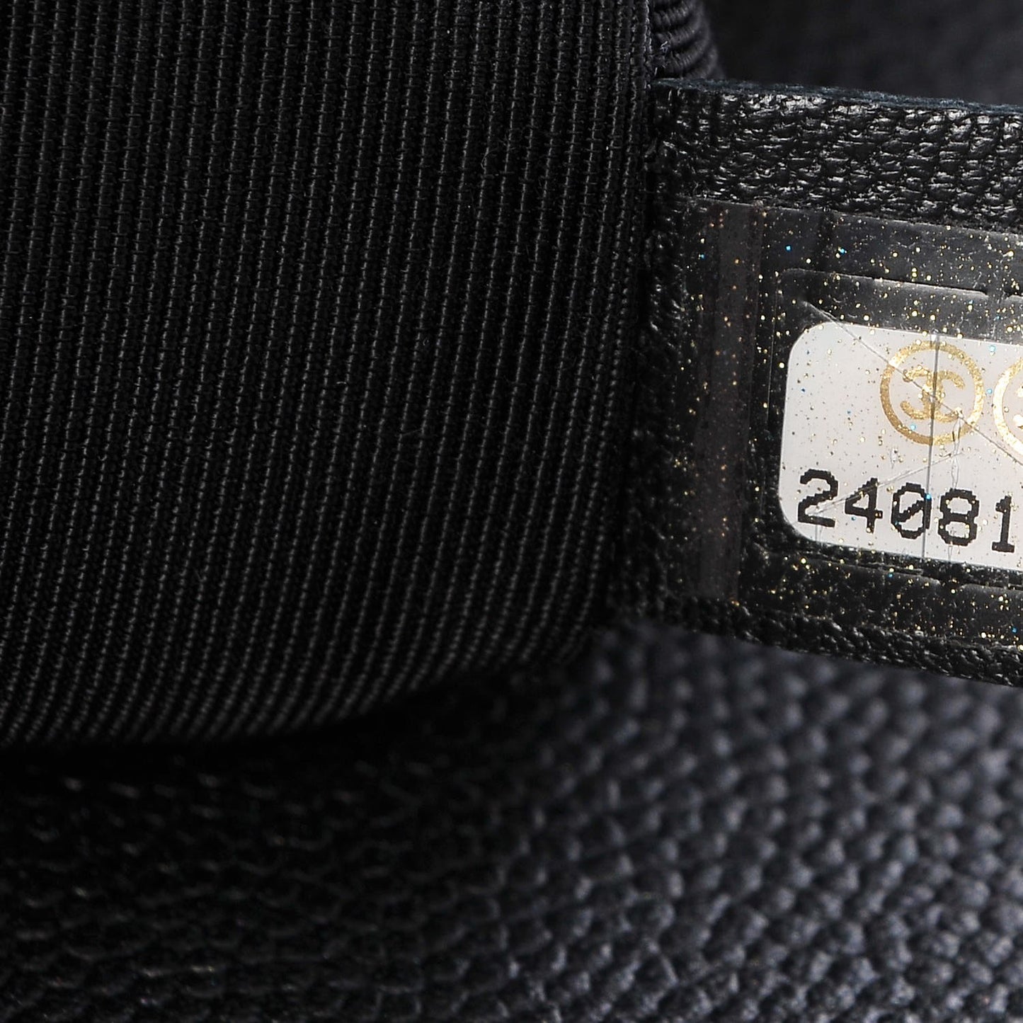 Caviar Quilted New Medium Boy Flap So Black