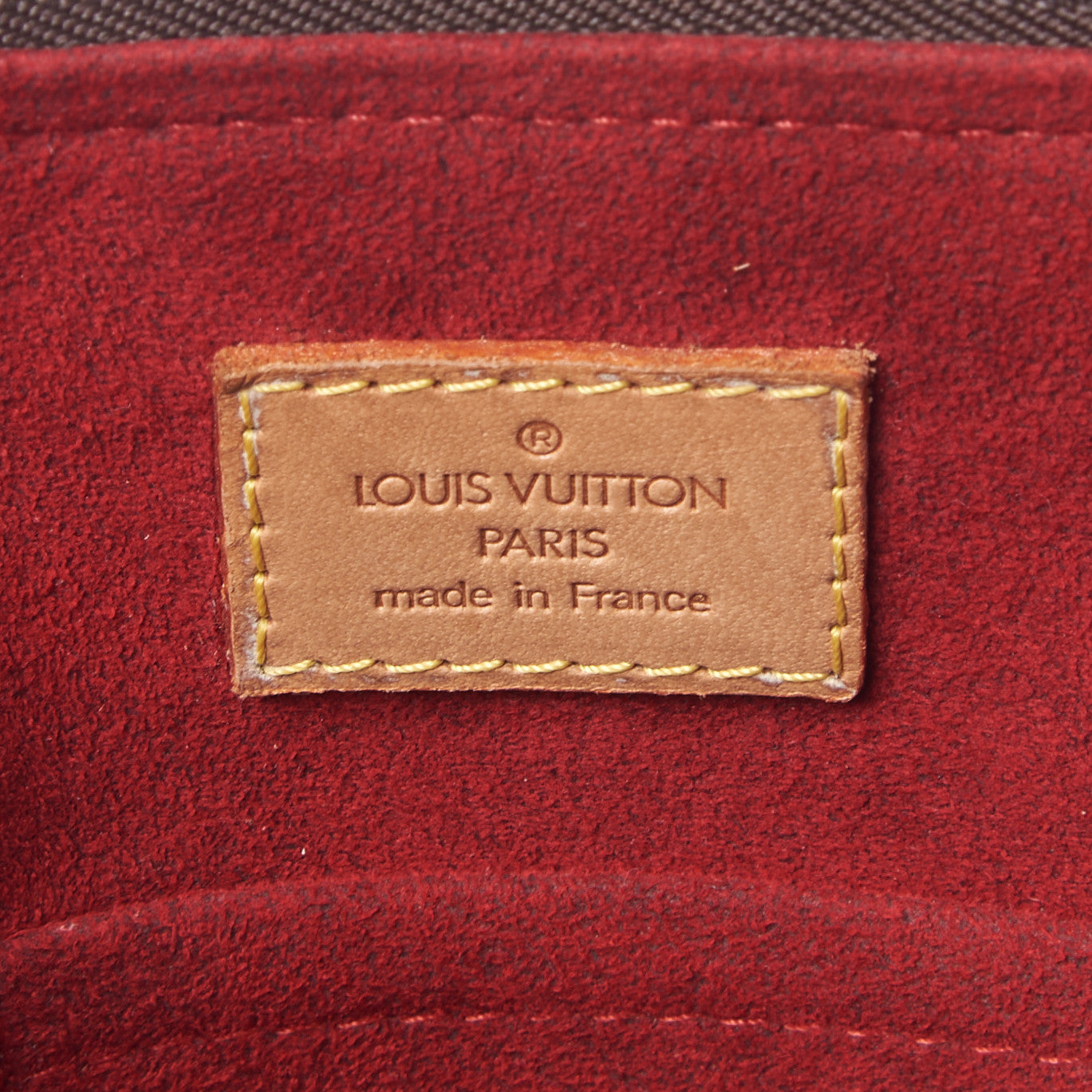 Louis Vuitton Monogram Sac Coussin GM 8 of 8