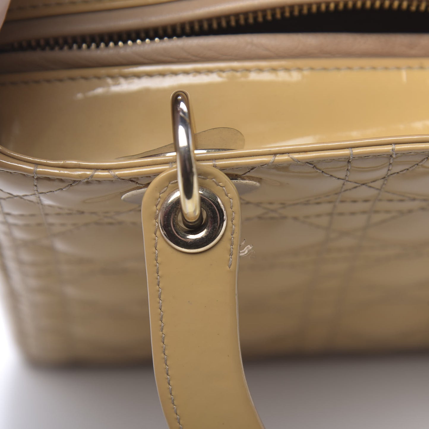 Patent Cannage Medium Lady Dior Beige