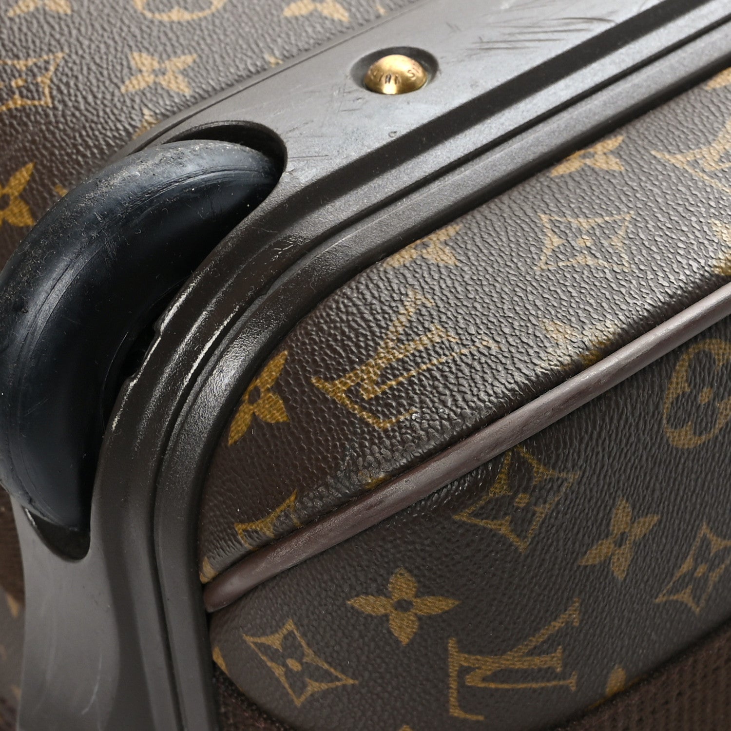 Louis Vuitton Monogram Pegase 55 9 of 12