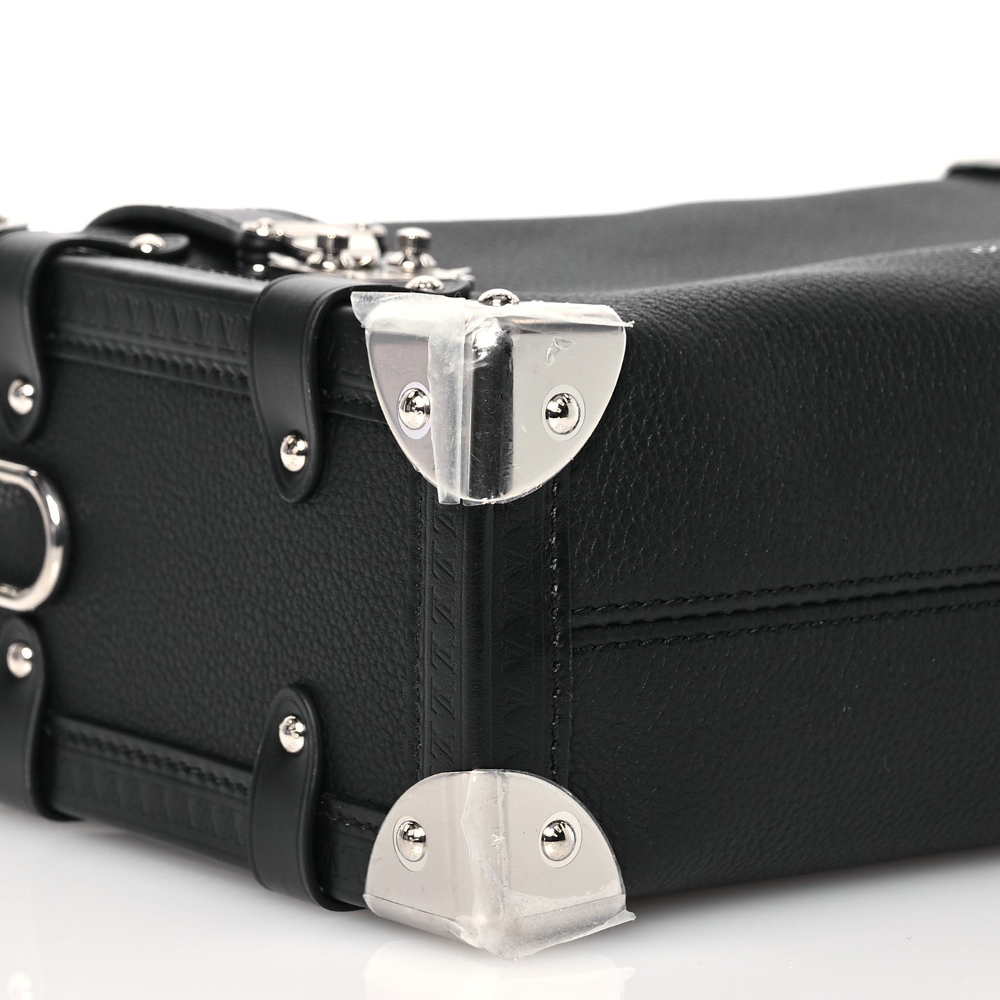 Calfskin Side Trunk MM Black