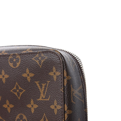 Louis Vuitton Monogram Horizon Accessories Pouch 9 of 11