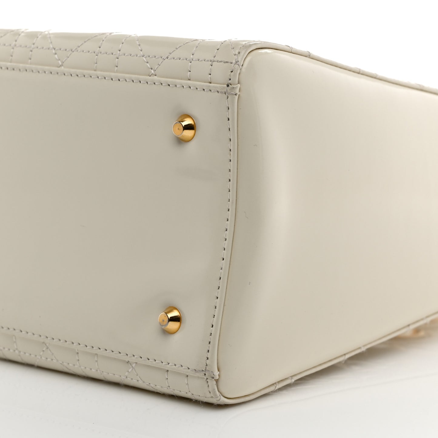 Glazed Calfskin Cannage Medium Lady Dior White