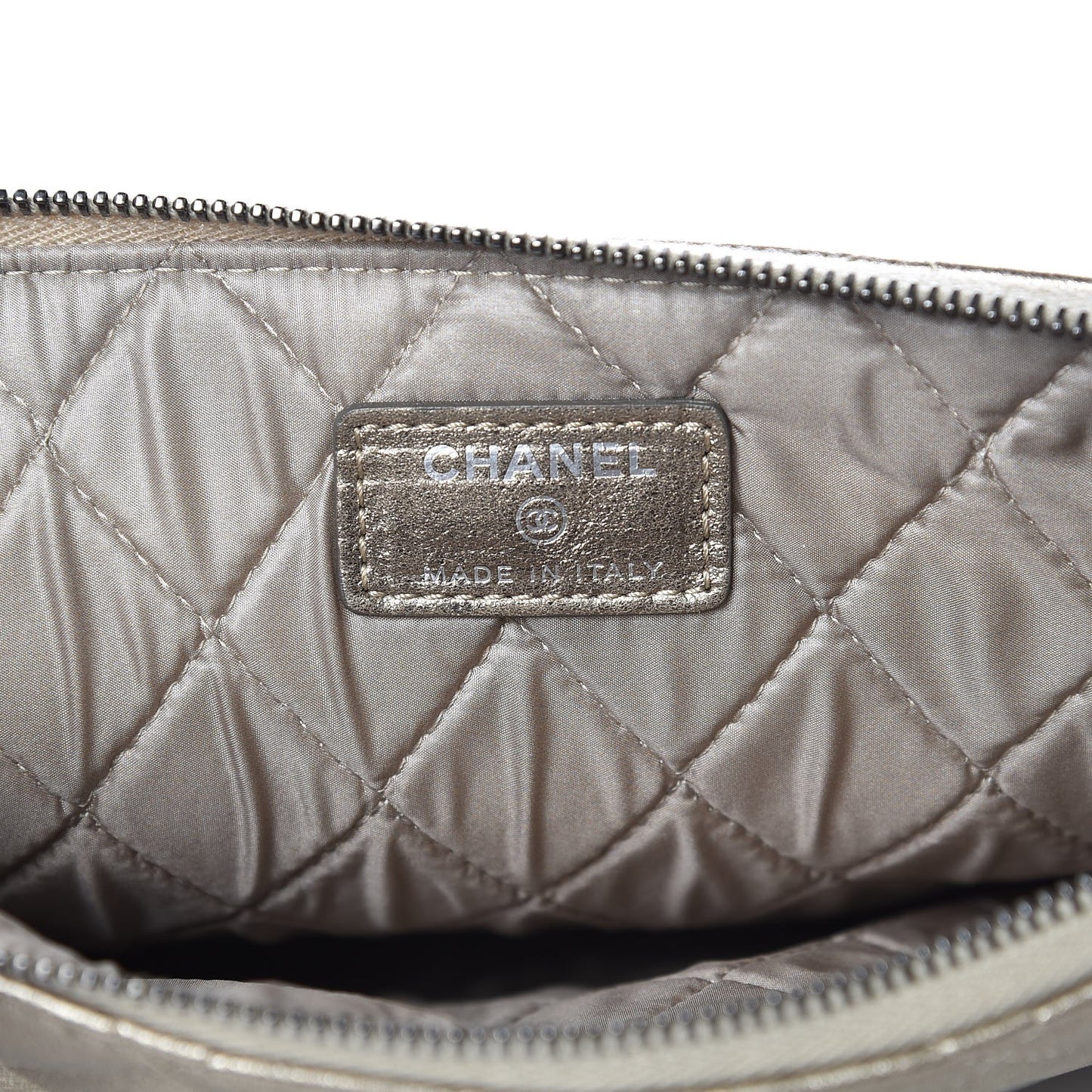 Metallic Lambskin Quilted Medium Cosmetic Case Gold