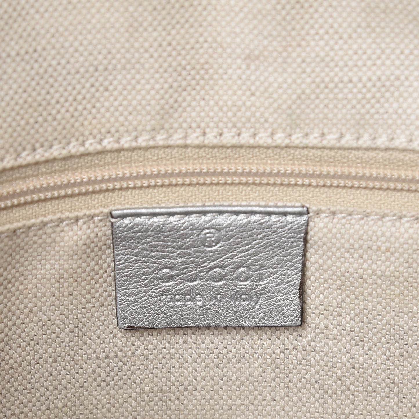 Guccissima Small D Ring Messenger Silver