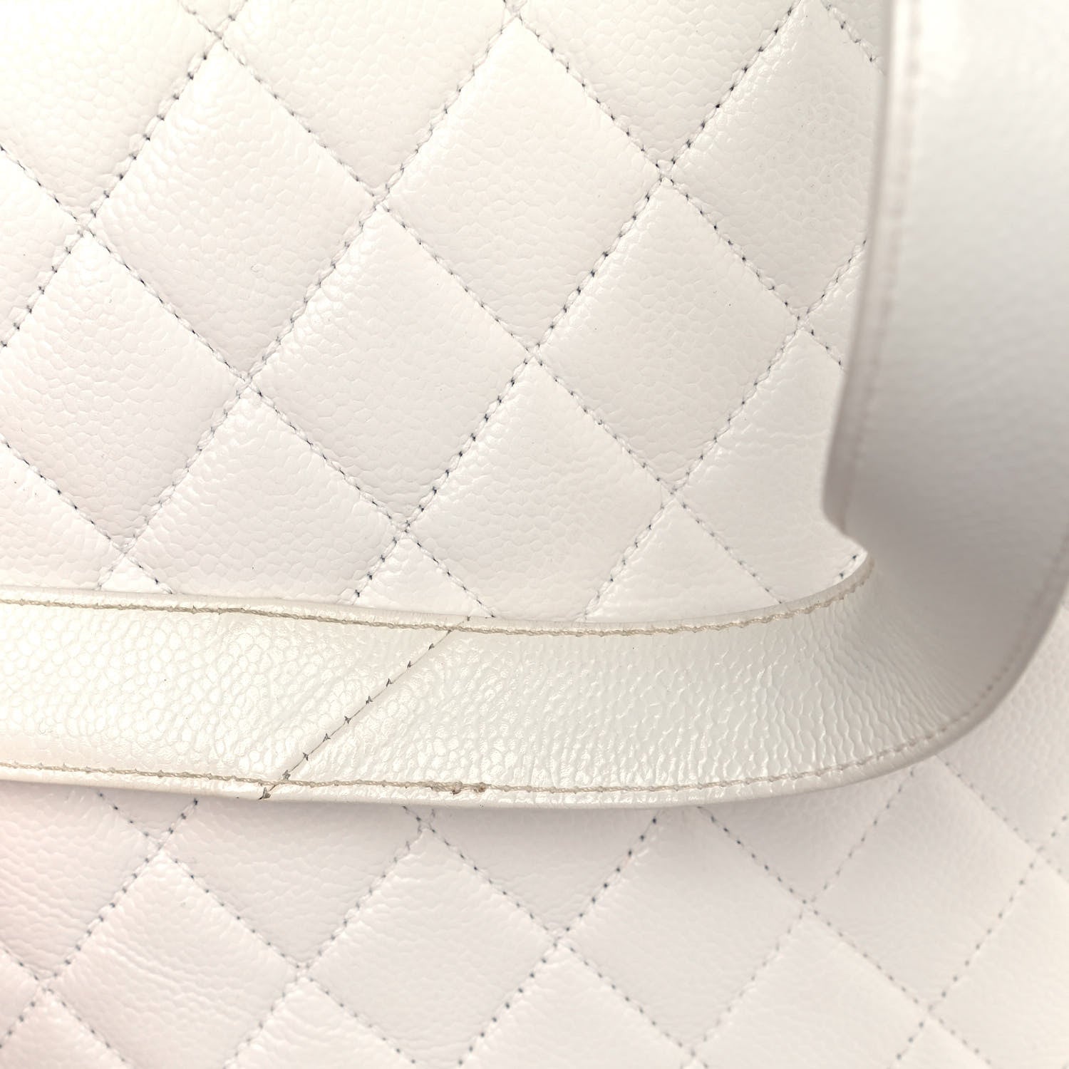 Chanel Caviar Quilted Shoulder Bag White 16 of 17