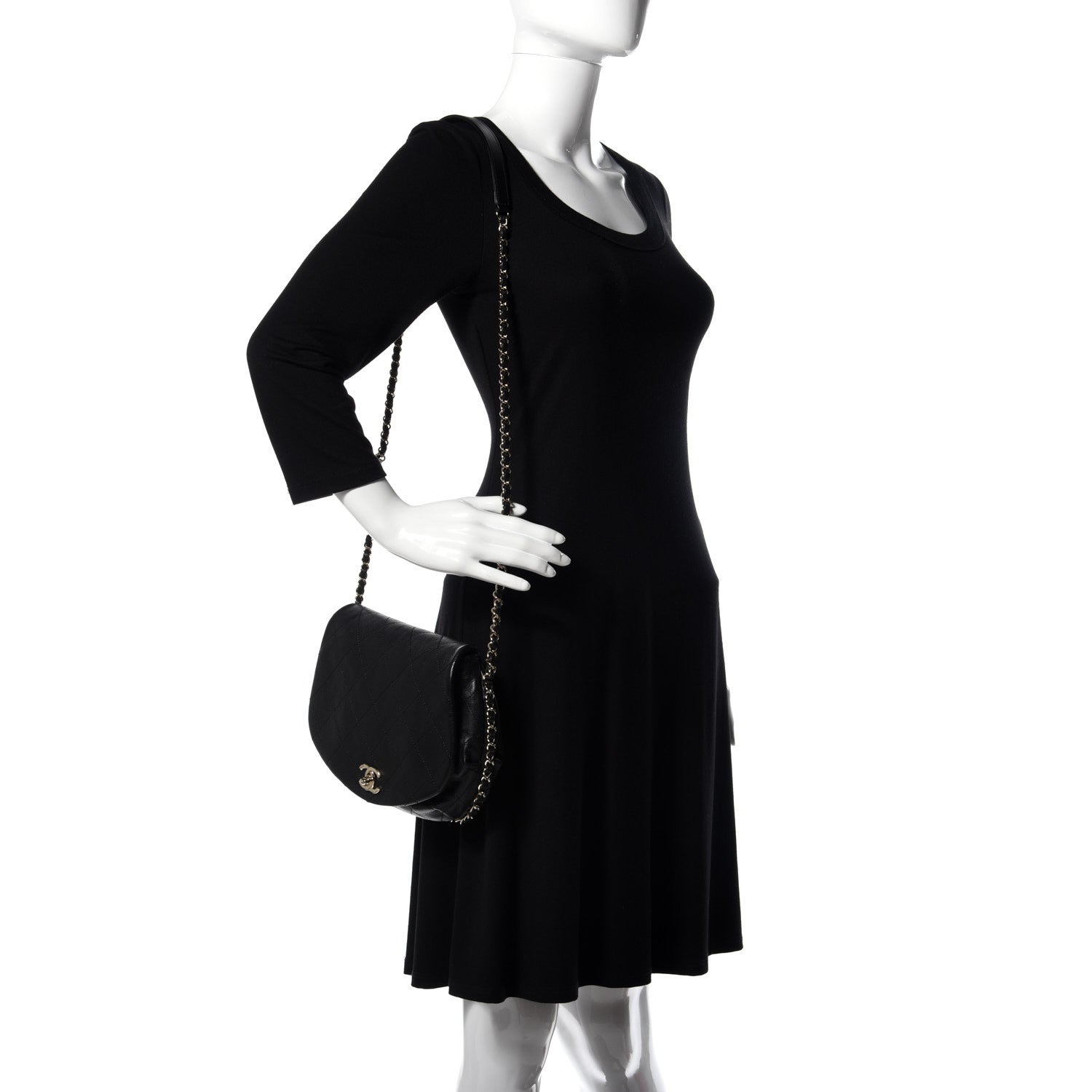 Chanel Calfskin Stitched Messenger Flap Black 2 of 8