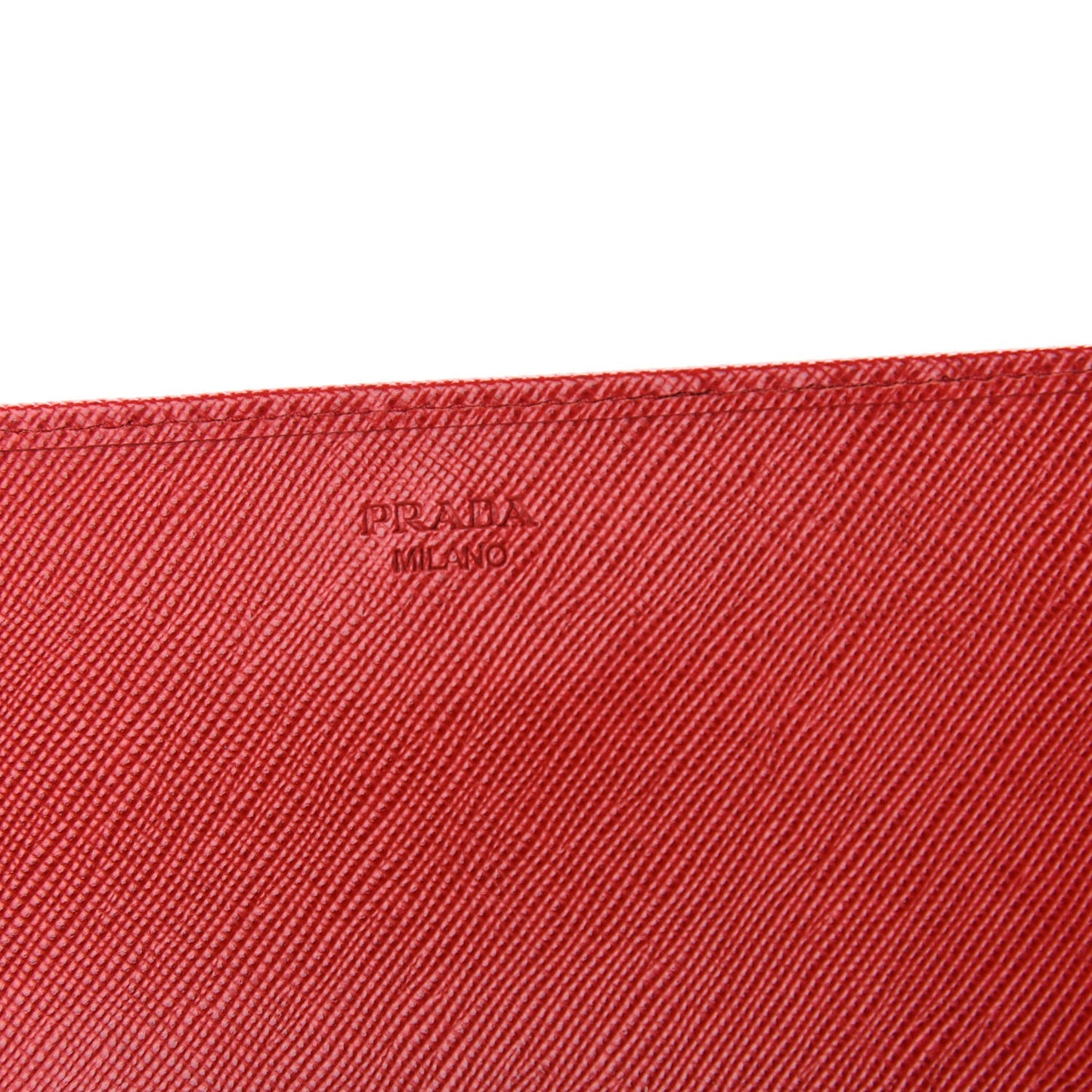 Saffiano Metal Oro Chain Wallet Fuoco