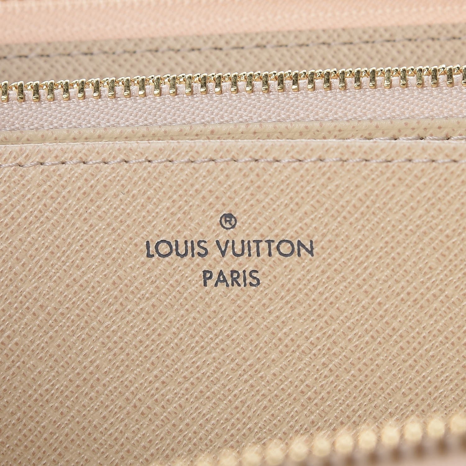 Louis Vuitton Damier Azur Zippy Wallet 6 of 6