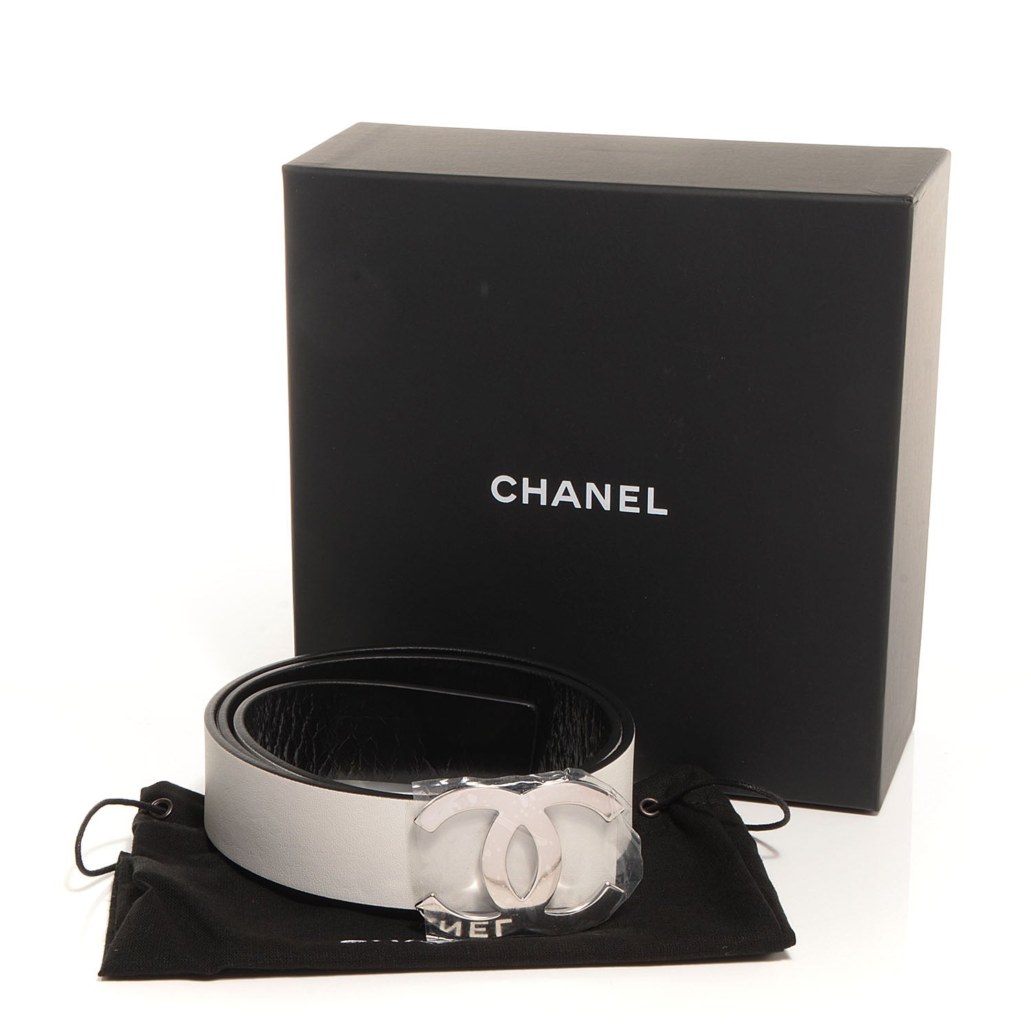 Chanel Reversible Leather CC Logo Belt 80 White Black 6 of 6
