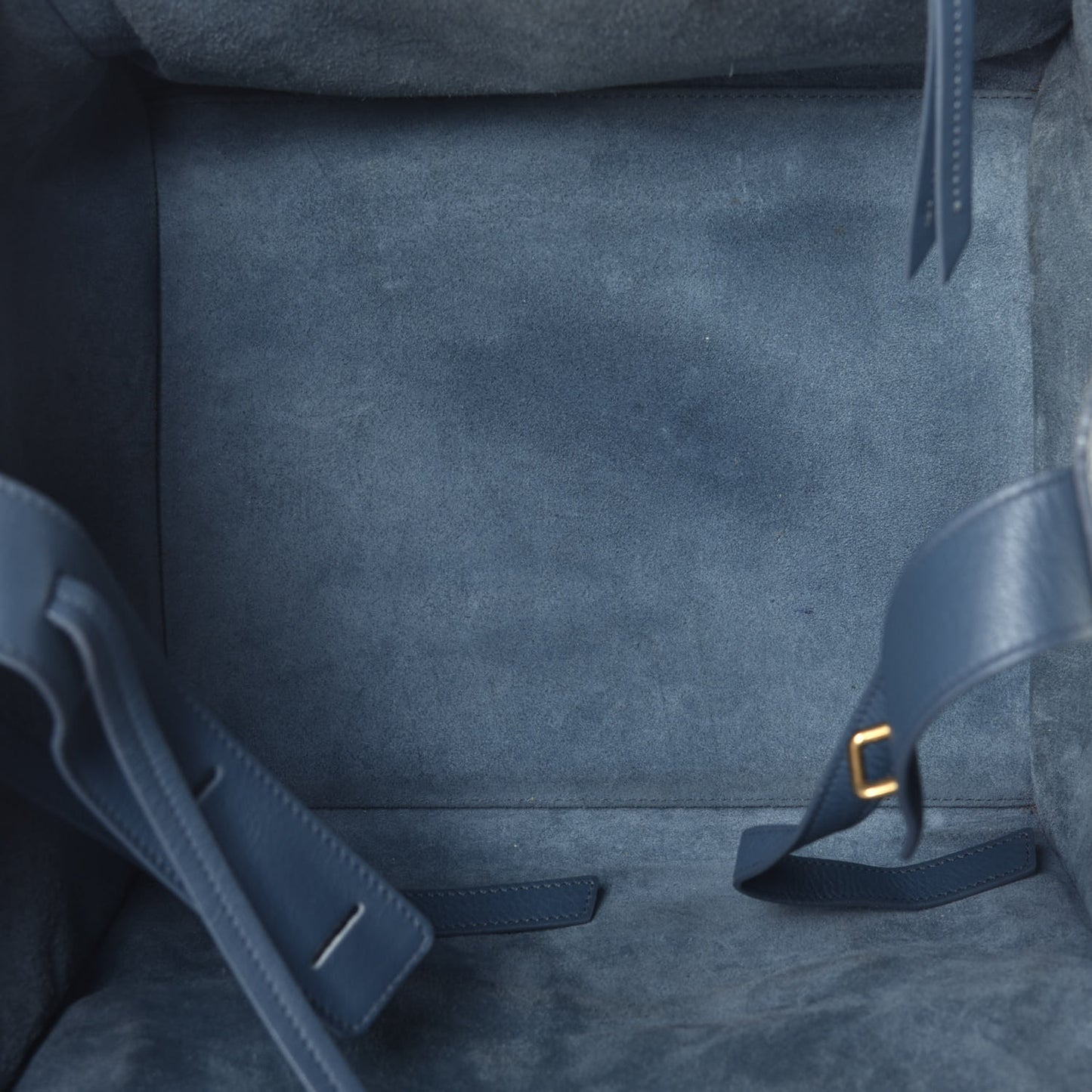 Supple Calfskin Medium Phantom Luggage Blue