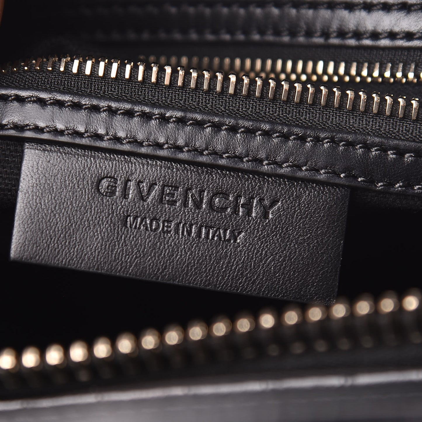 Calfskin Crocodile Embossed Small Antigona Black