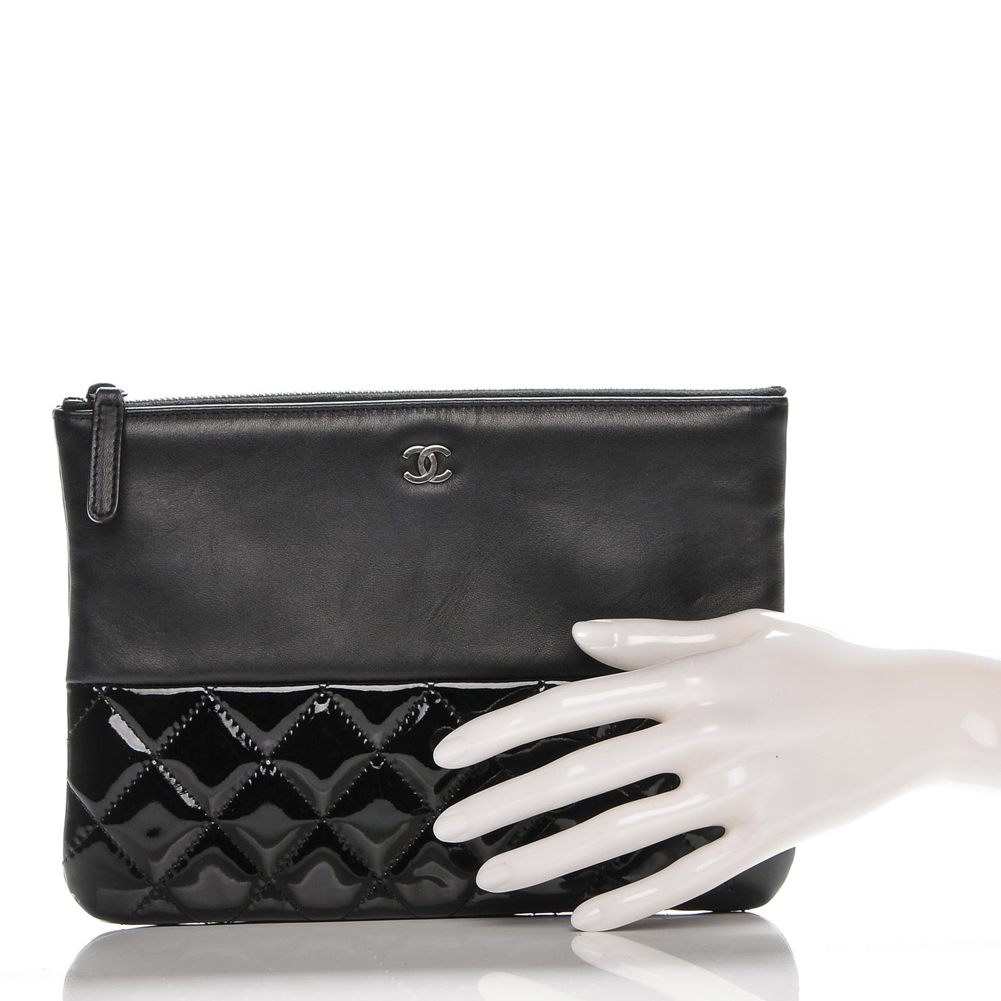 Lambskin Patent Quilted Medium Cosmetic Case Black