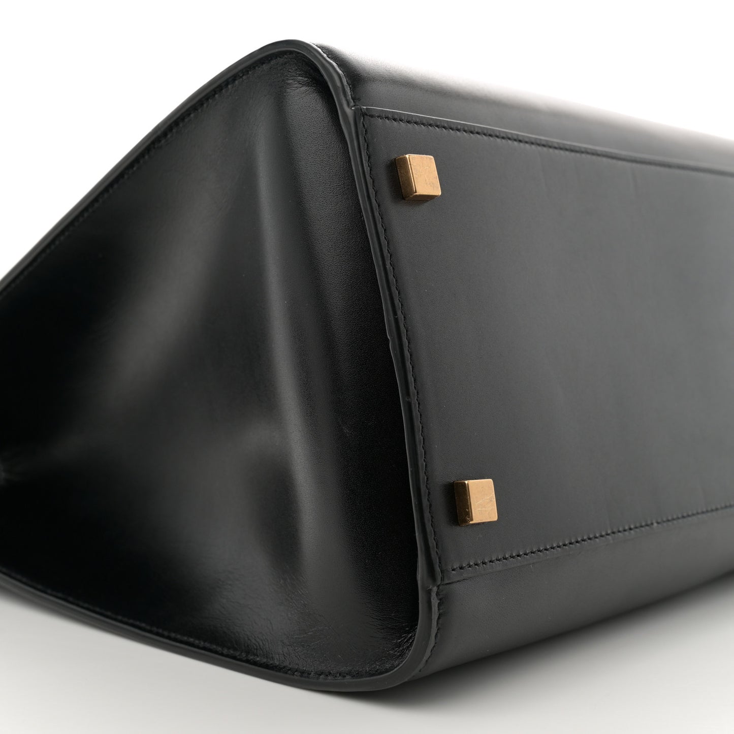 Calfskin Medium Manhattan Shopper Tote Black