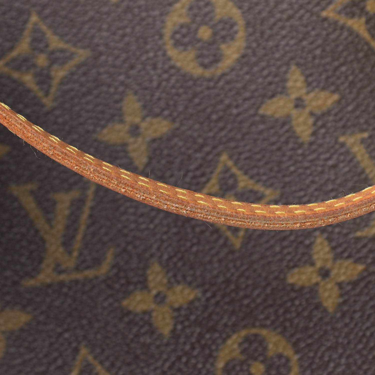 Louis Vuitton Monogram Neverfull MM 10 of 17