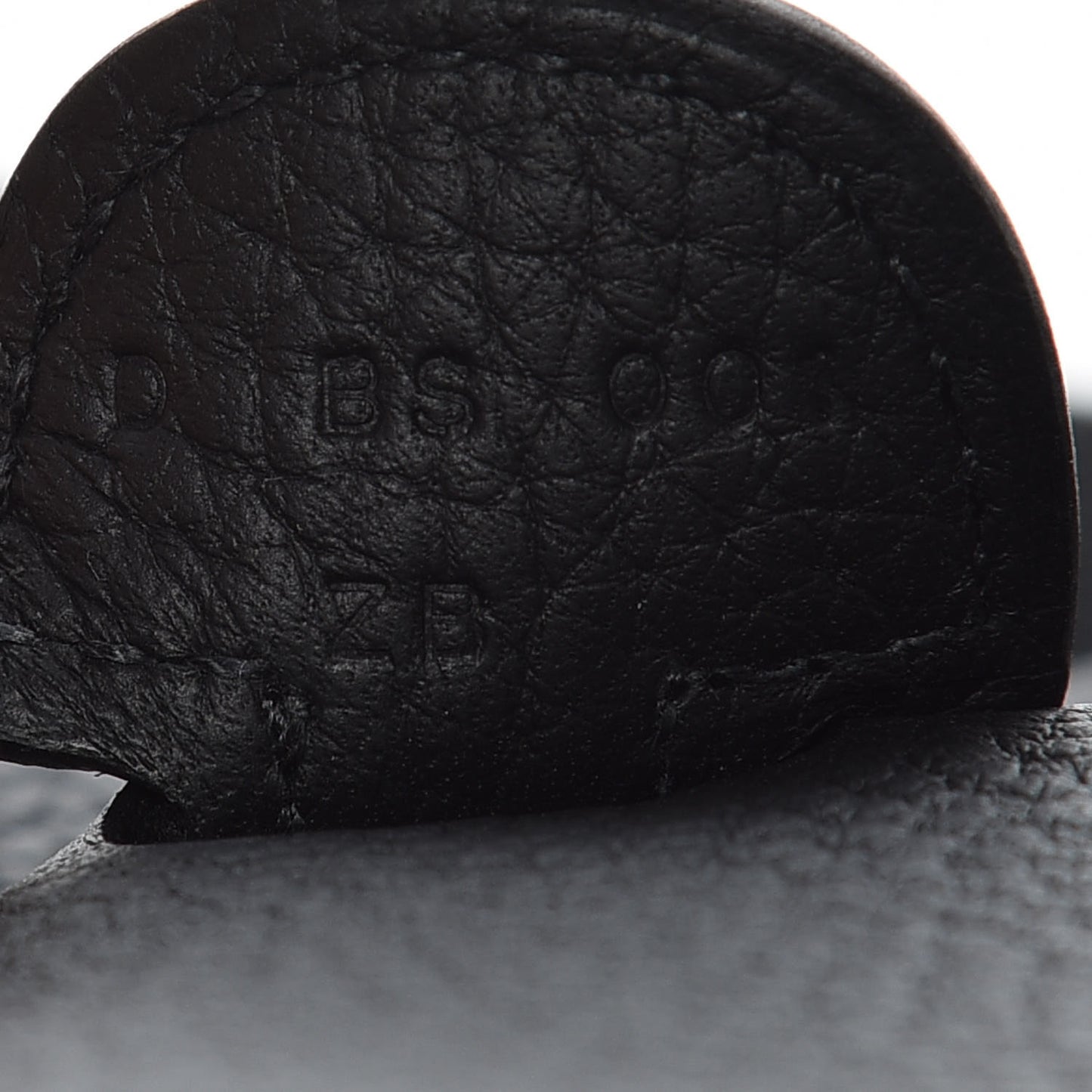 Taurillon Clemence Evelyne III PM Black
