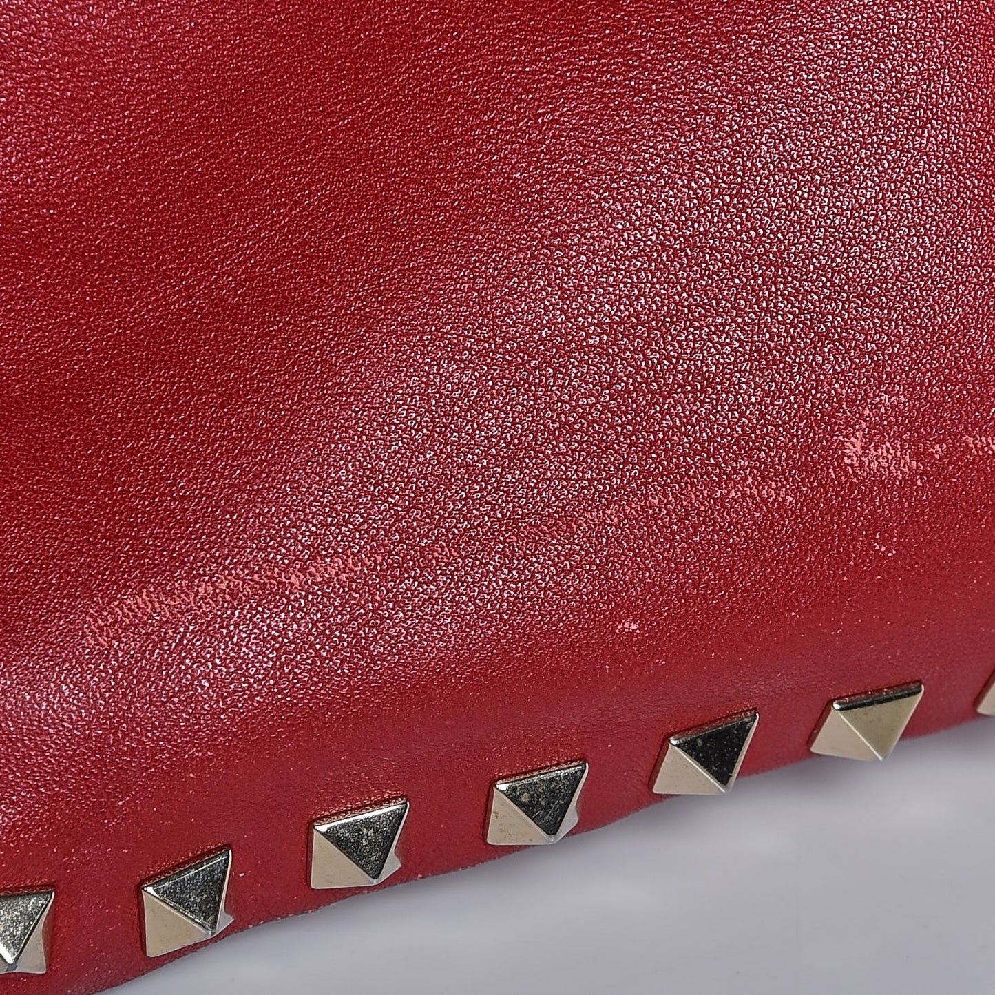 Vitello Medium Rockstud Tote Rosso Valentino