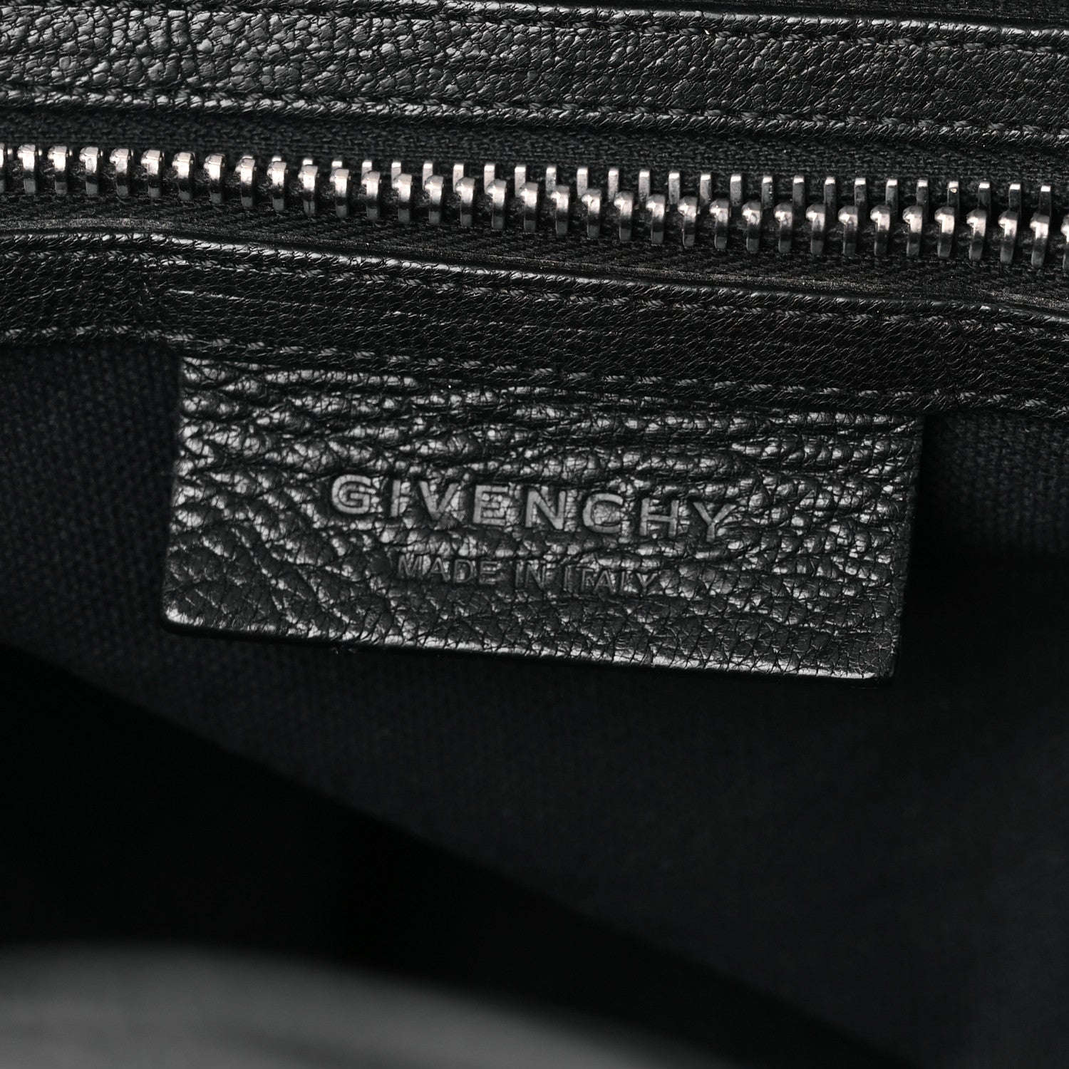 Givenchy Waxy Grained Calfskin Medium Nightingale Black 6 of 11