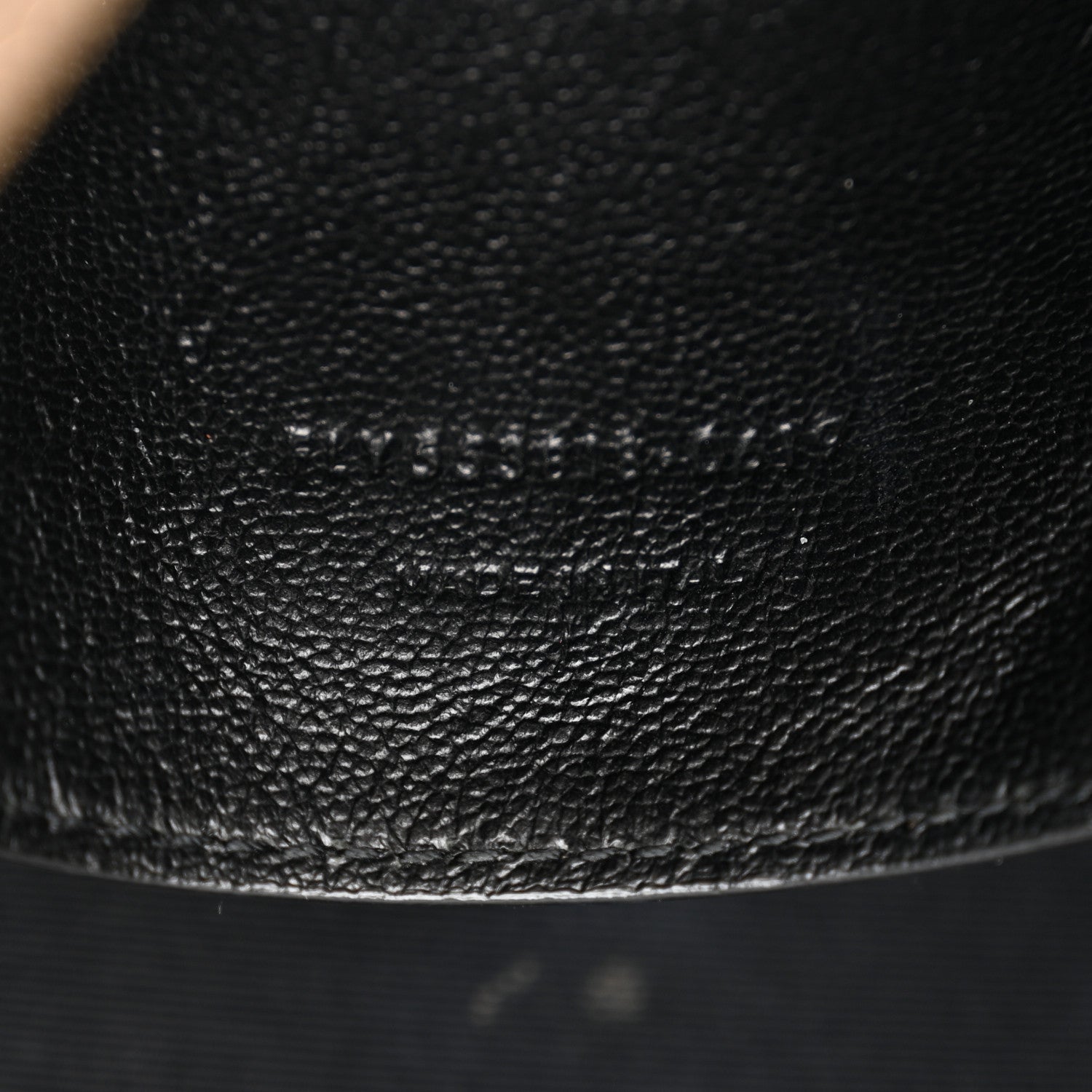 Saint Laurent Smooth Calfskin Medium East Side Tote Beige 7 of 11