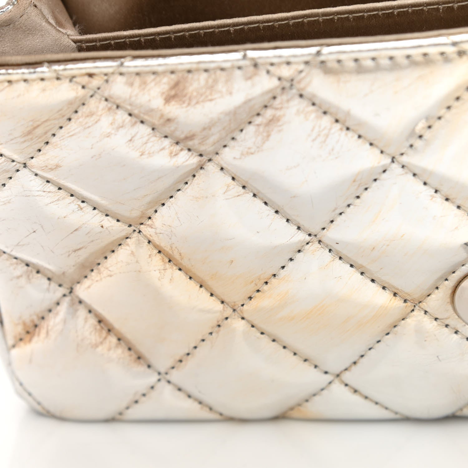 Chanel Metallic Lambskin Quilted Mini Around the World Flap Silver 14 of 20