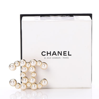 Chanel Pearl CC Brooch Gold Pearly White 5 of 5