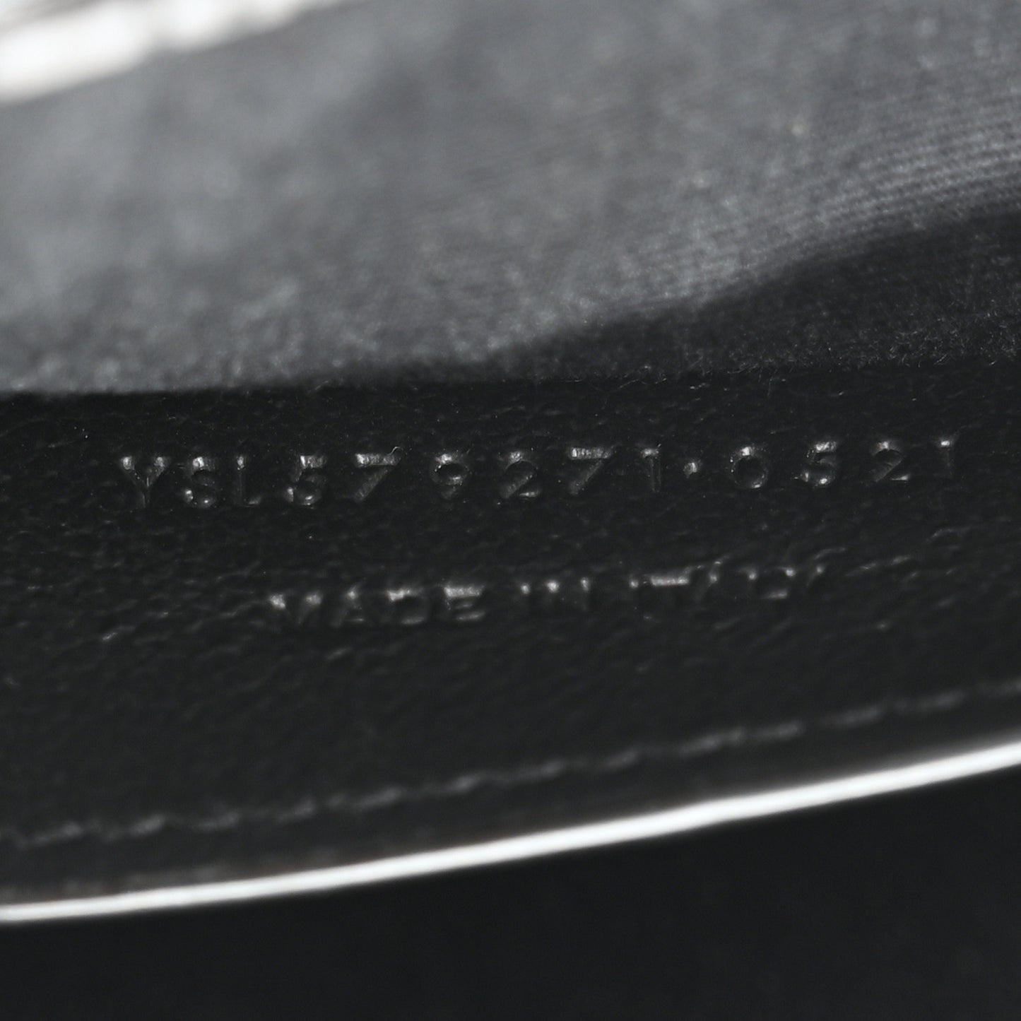 Shiny Calfskin Crocodile Embossed Manhattan Baguette Black