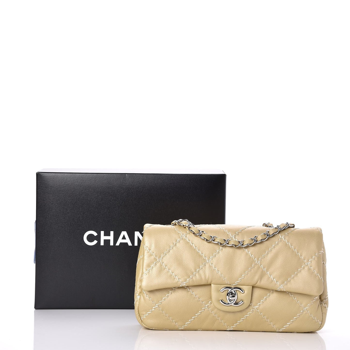 Calfskin Ultimate Stitch Flap Gold