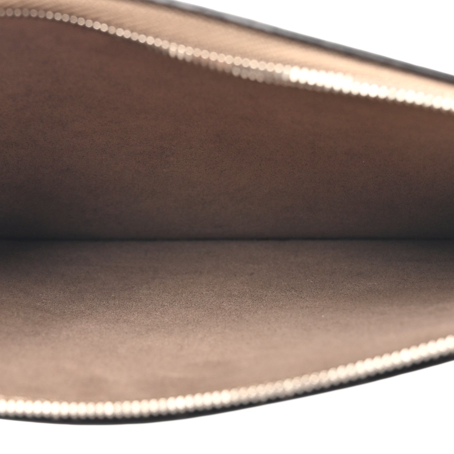 Louis Vuitton Mahina Hina MM Galet 7 of 19
