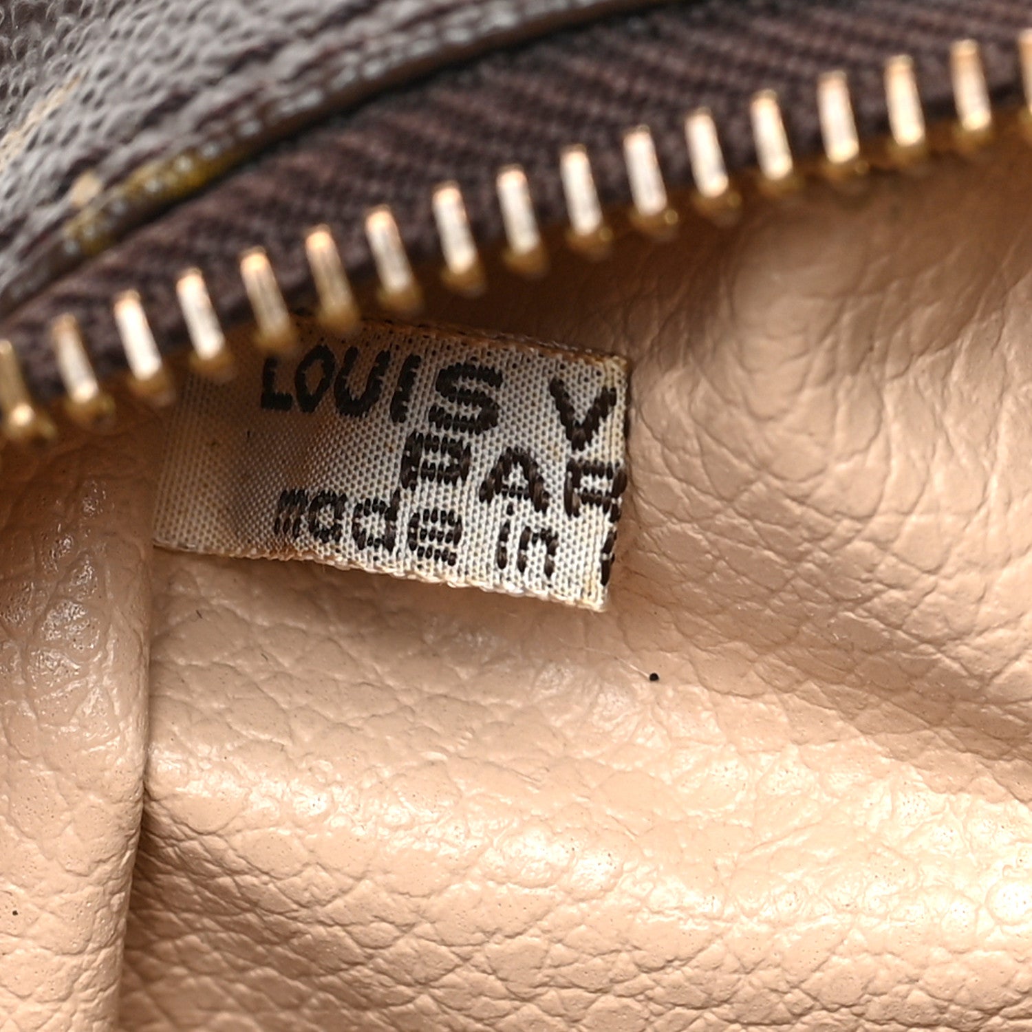Louis Vuitton Monogram Trousse Toilette 28 6 of 7