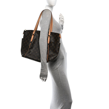 Louis Vuitton Monogram Totally MM 2 of 9