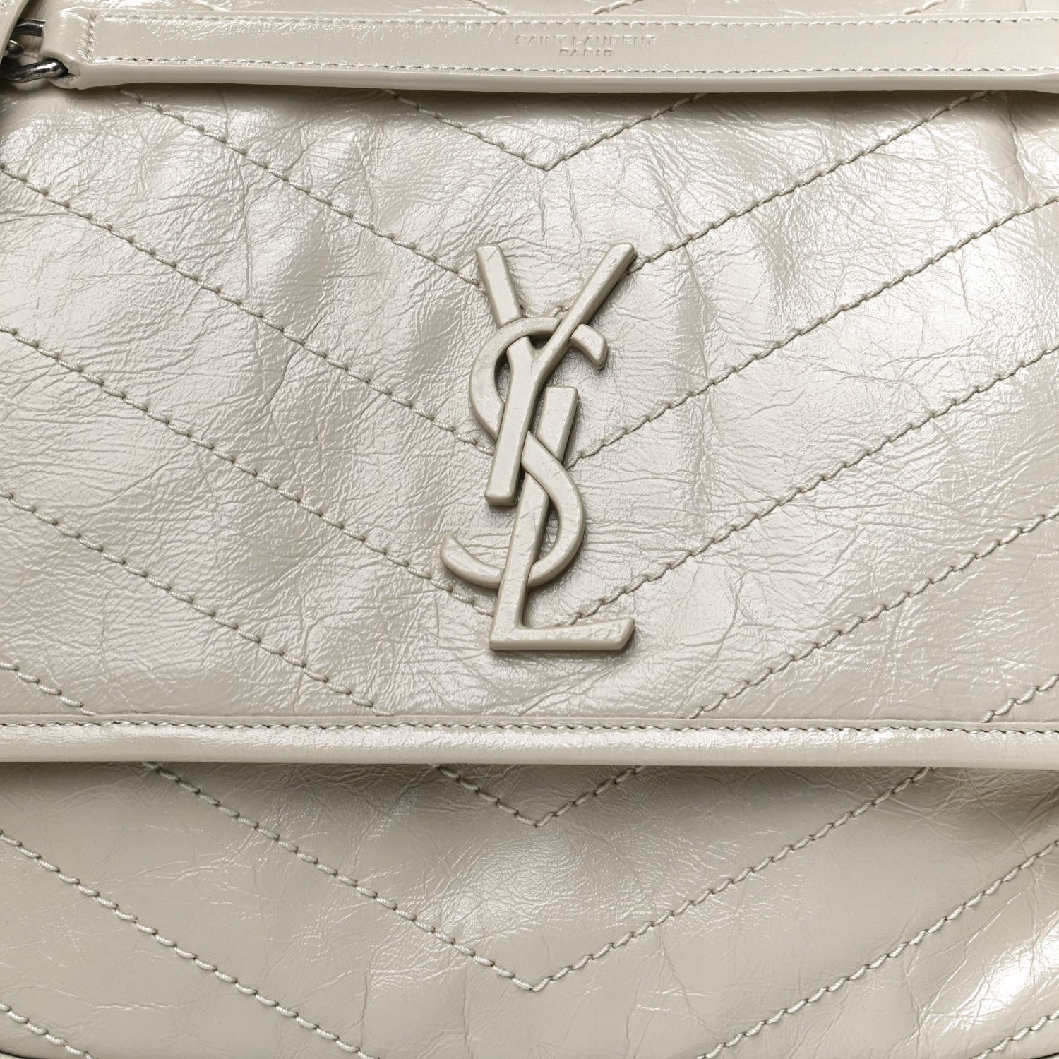 Saint Laurent Crinkled Calfskin Matelasse Monogram Medium Niki Chain Satchel Crema Soft 9 of 12