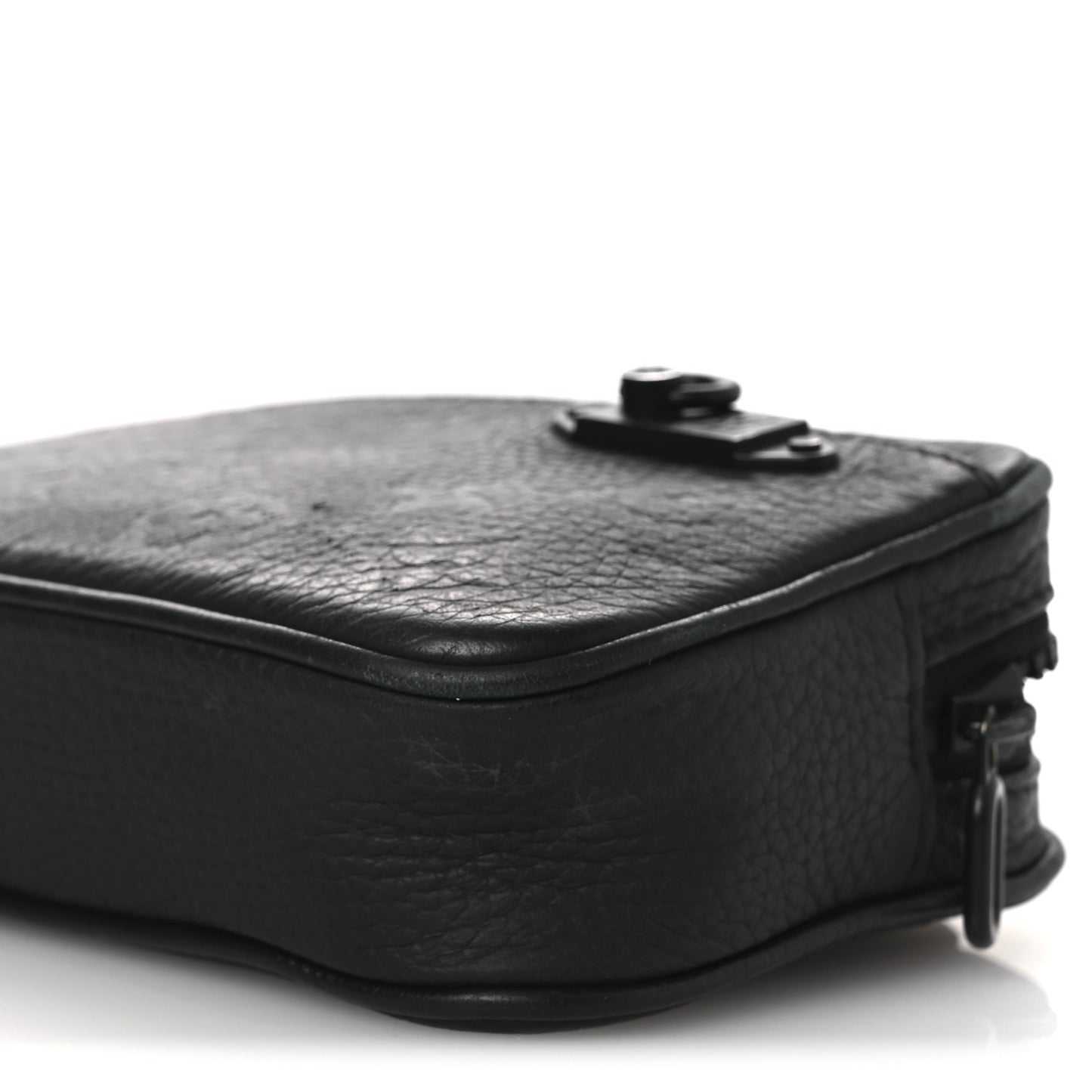 Taurillon Monogram Uniformes Solar Ray Soft Pochette Volga Belt Bag Black
