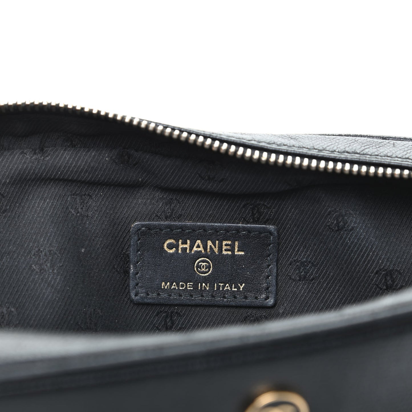 Grained Calfskin CC Button Medium Pouch Cosmetic Case Black