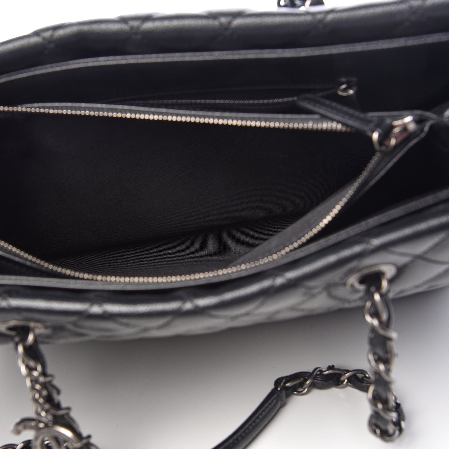 Caviar Quilted City Shopping Tote Black