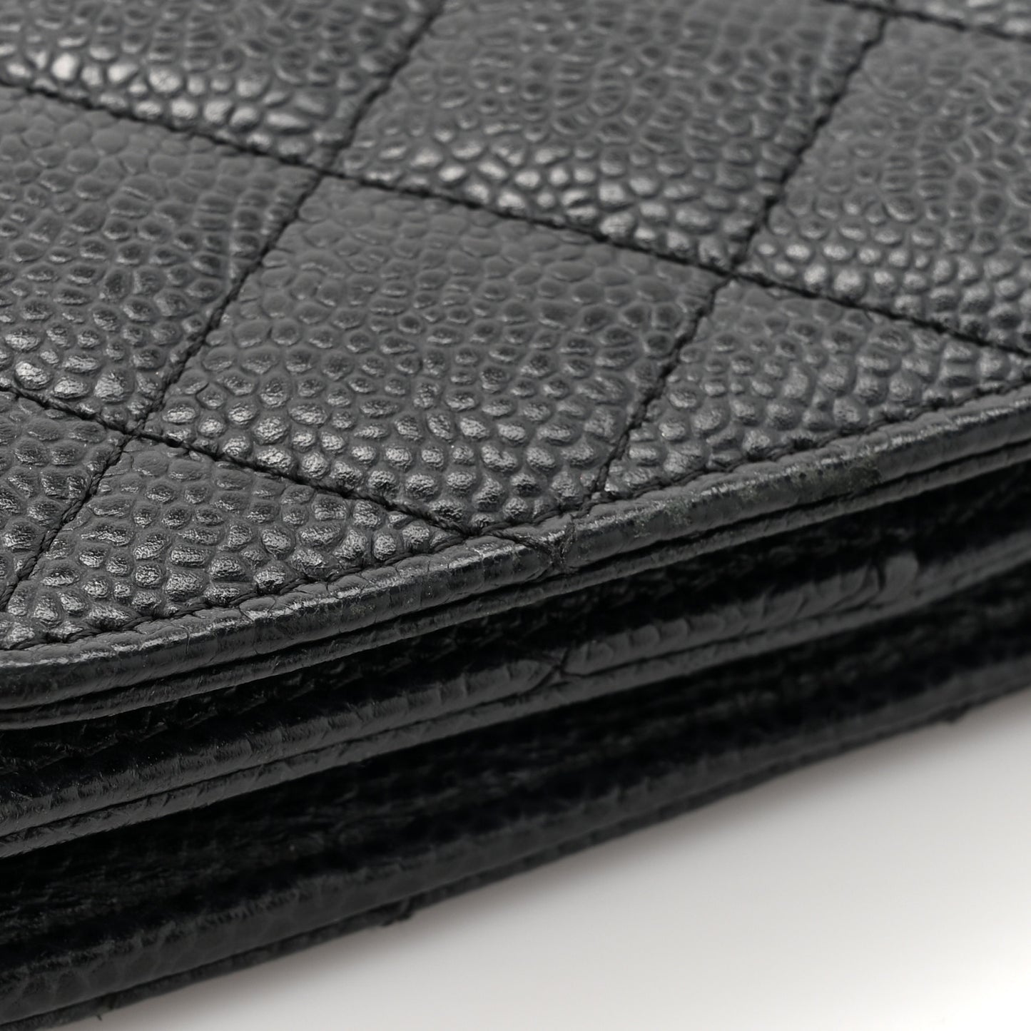 Caviar Quilted Wallet On Chain WOC Black
