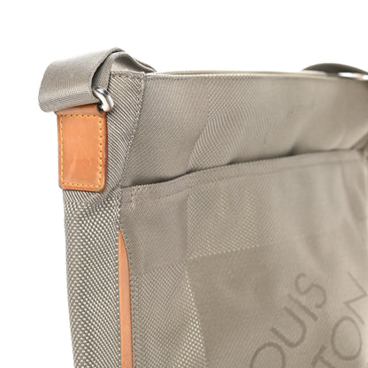 Louis Vuitton Damier Geant Compagnon Messenger Sable 26 of 26