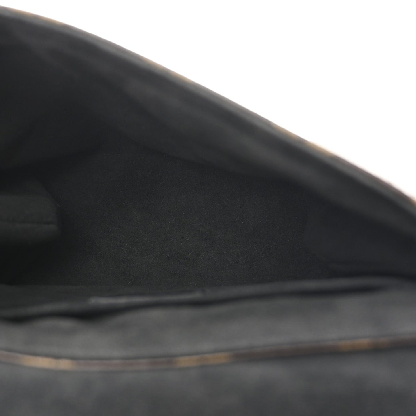 Monogram Locky BB Black