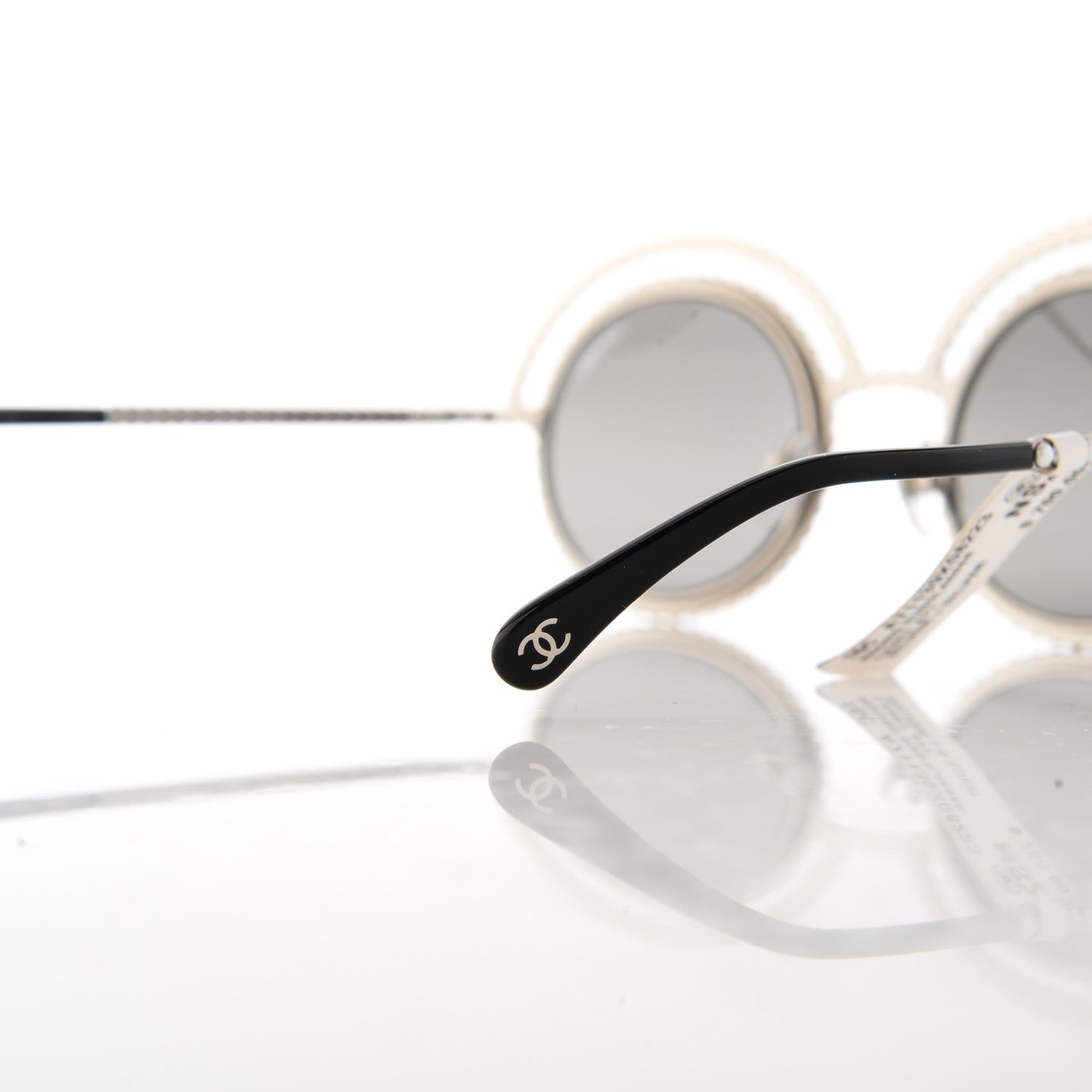 Pearl Round Sunglasses 71139 Silver