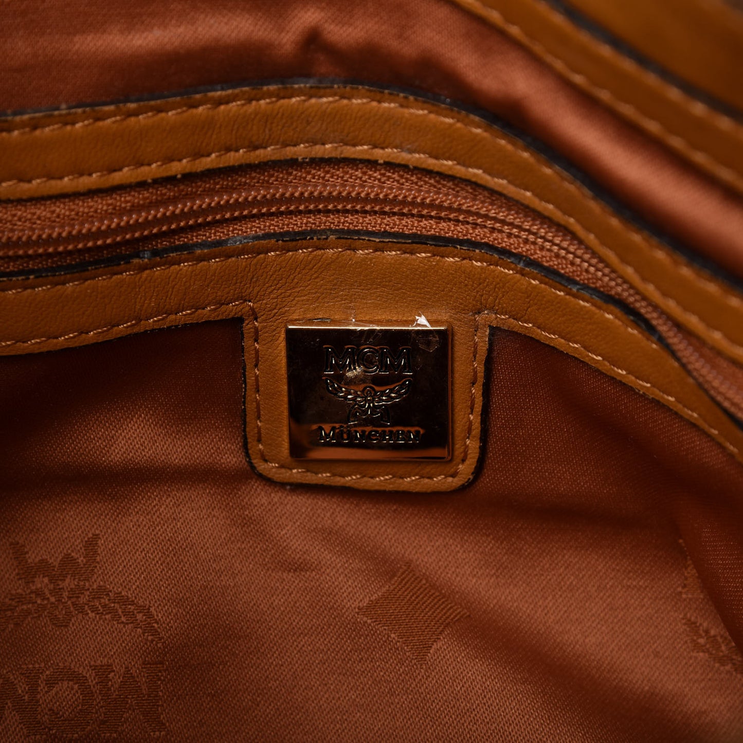 Visetos Shoulder Bag Cognac