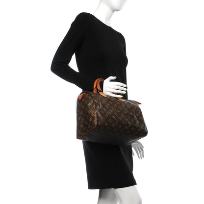 Louis Vuitton Monogram Speedy 30 2 of 9
