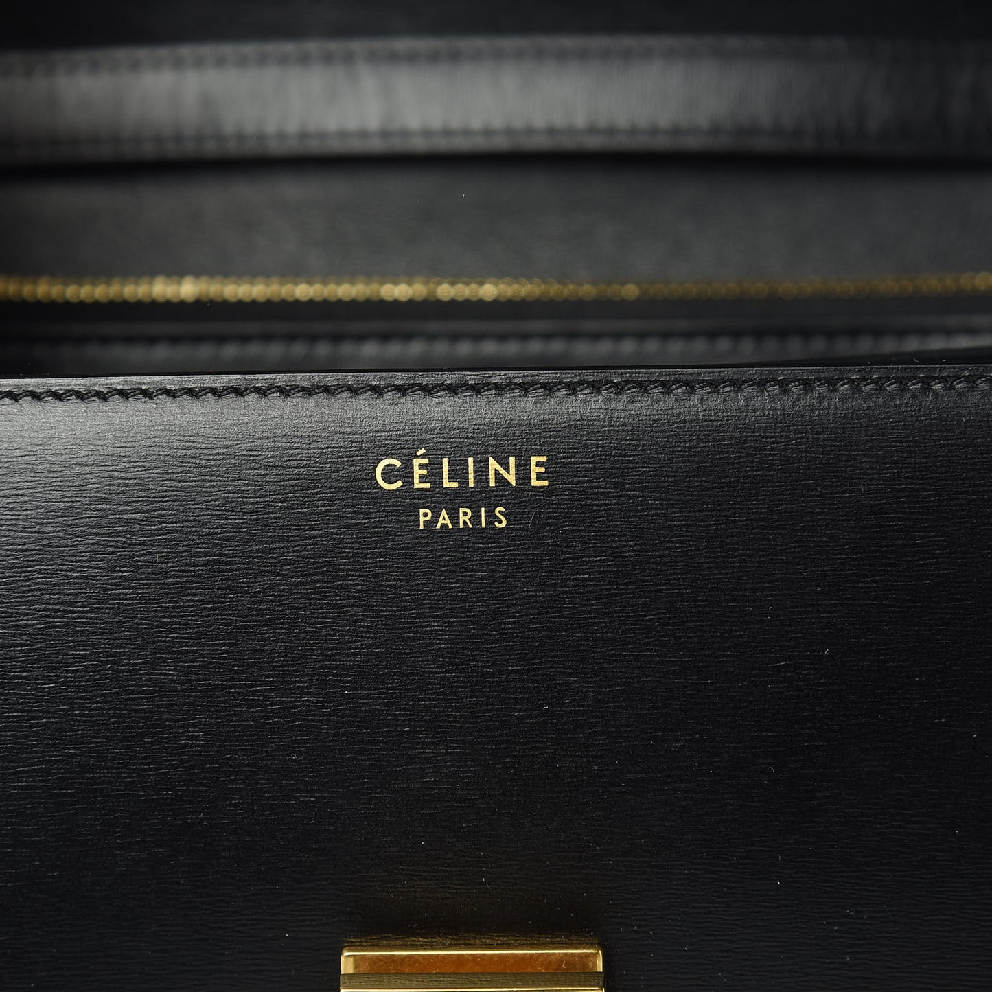 Box Calfskin Medium Classic Box Flap Bag Black