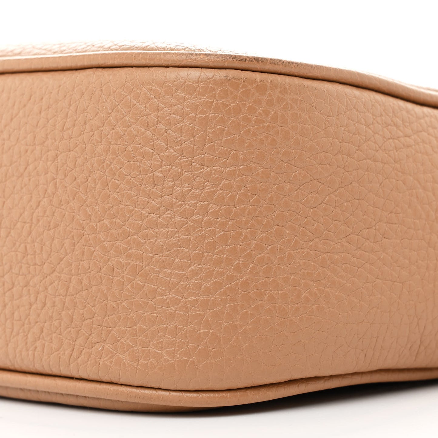 Pebbled Calfskin Small Soho Disco Bag Camelia